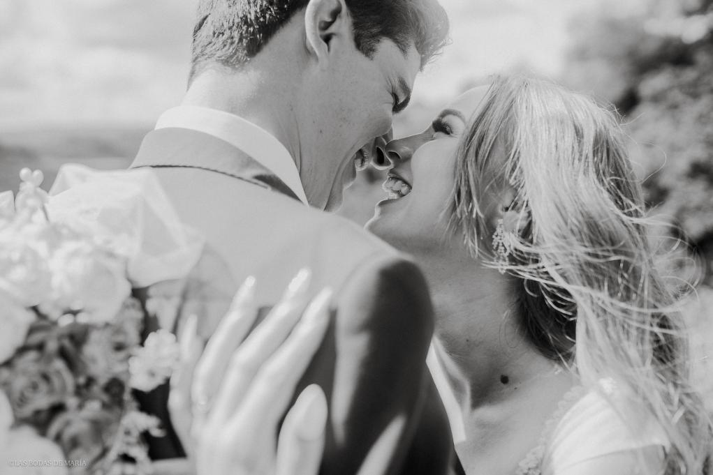 happy couple wedding